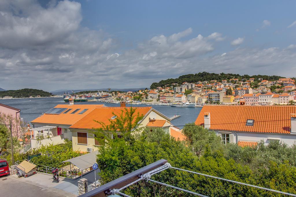 Apartments Petra Mali Losinj Exterior photo