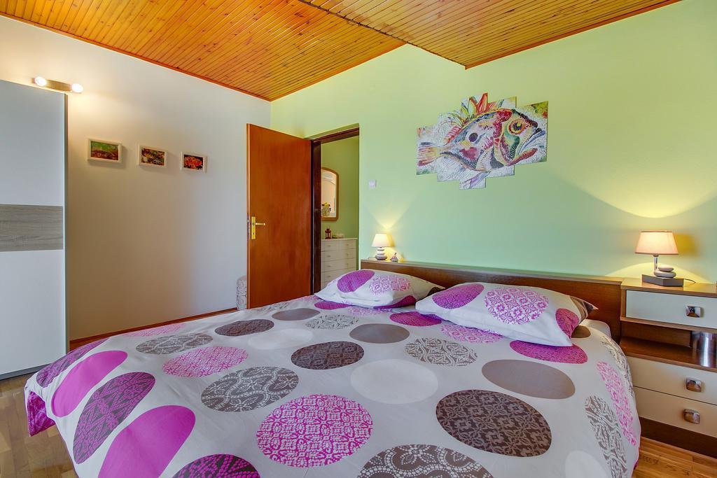 Apartments Petra Mali Losinj Exterior photo