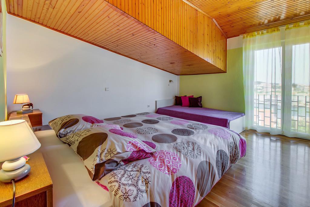 Apartments Petra Mali Losinj Exterior photo